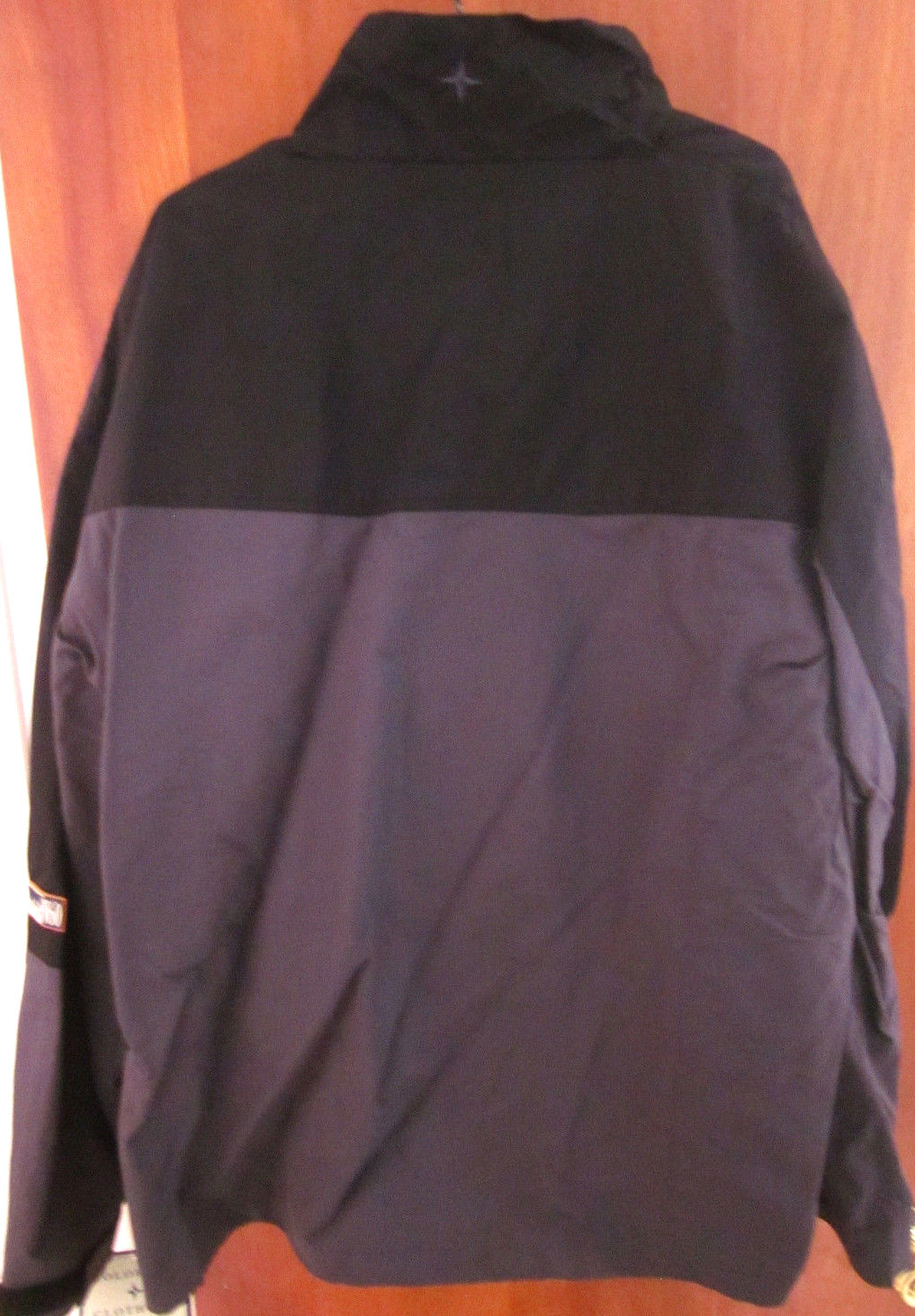 Picture 4 of 6