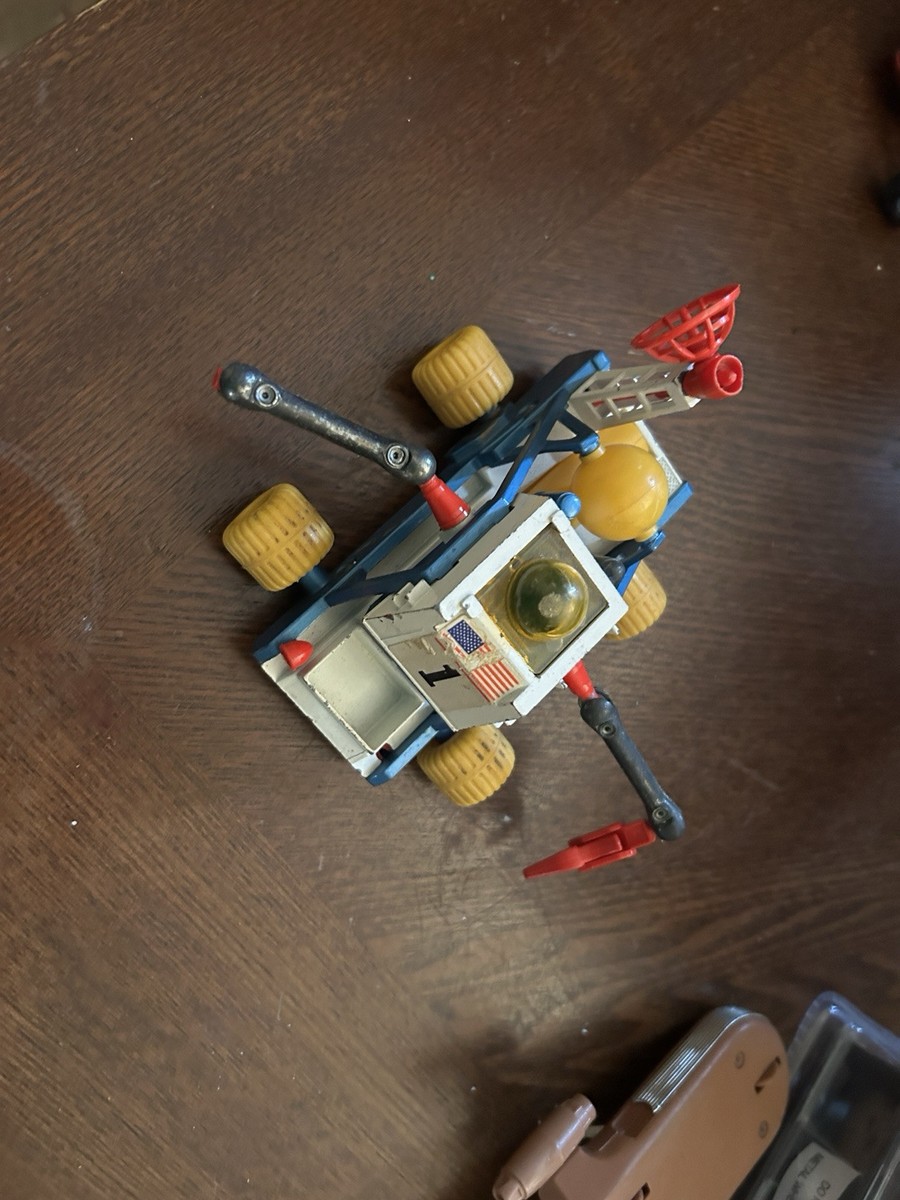 Vintage Corgi Toys 811 James Bond 007 Moon Buggy Missing 1