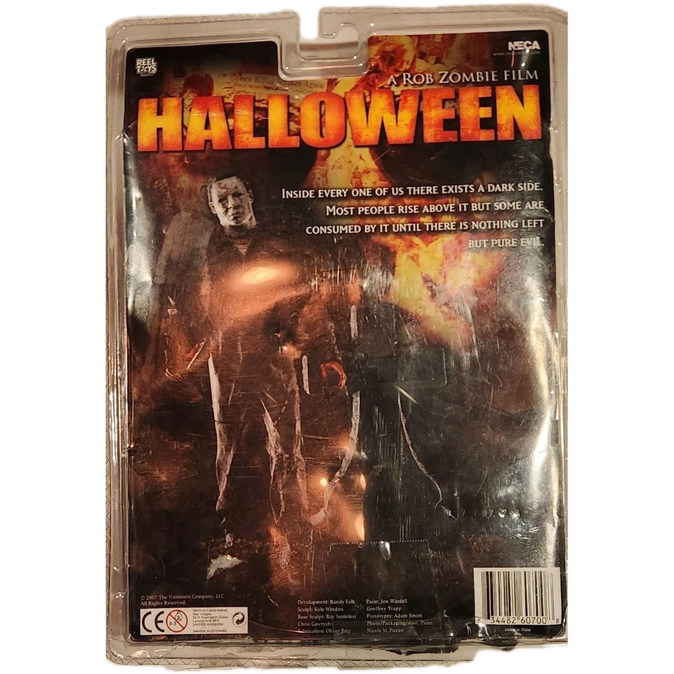 Figura de acción NECA Rob Zombie's Halloween: Michael Myers y Myers parlantes de 18 pulgadas Foto 3 de 4
