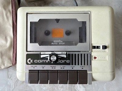 Commodore 1530 Datasette Unit C2N Cassette Recorder + Box Dust Cover ungetestet