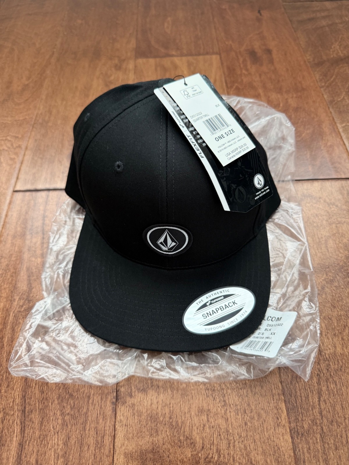 Volcom Snapback Hat (New W/Tags)