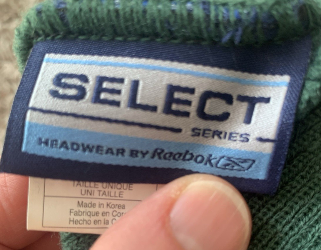 Select Reebok NFL Green Bay Packers Logo Winter Hat/Cuffed Beanie Green OSFA thumbnail 4