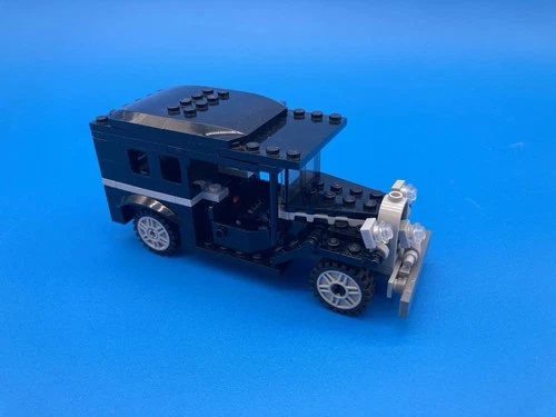 LEGO Indiana Jones: Temple Of Doom Shanghai Chase 7682 (Gangster Car Only)