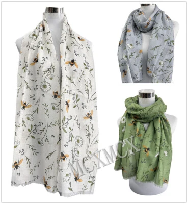 High Quality Soft Yellow Bee Animal Scarf with Daisy Flower Pattern
