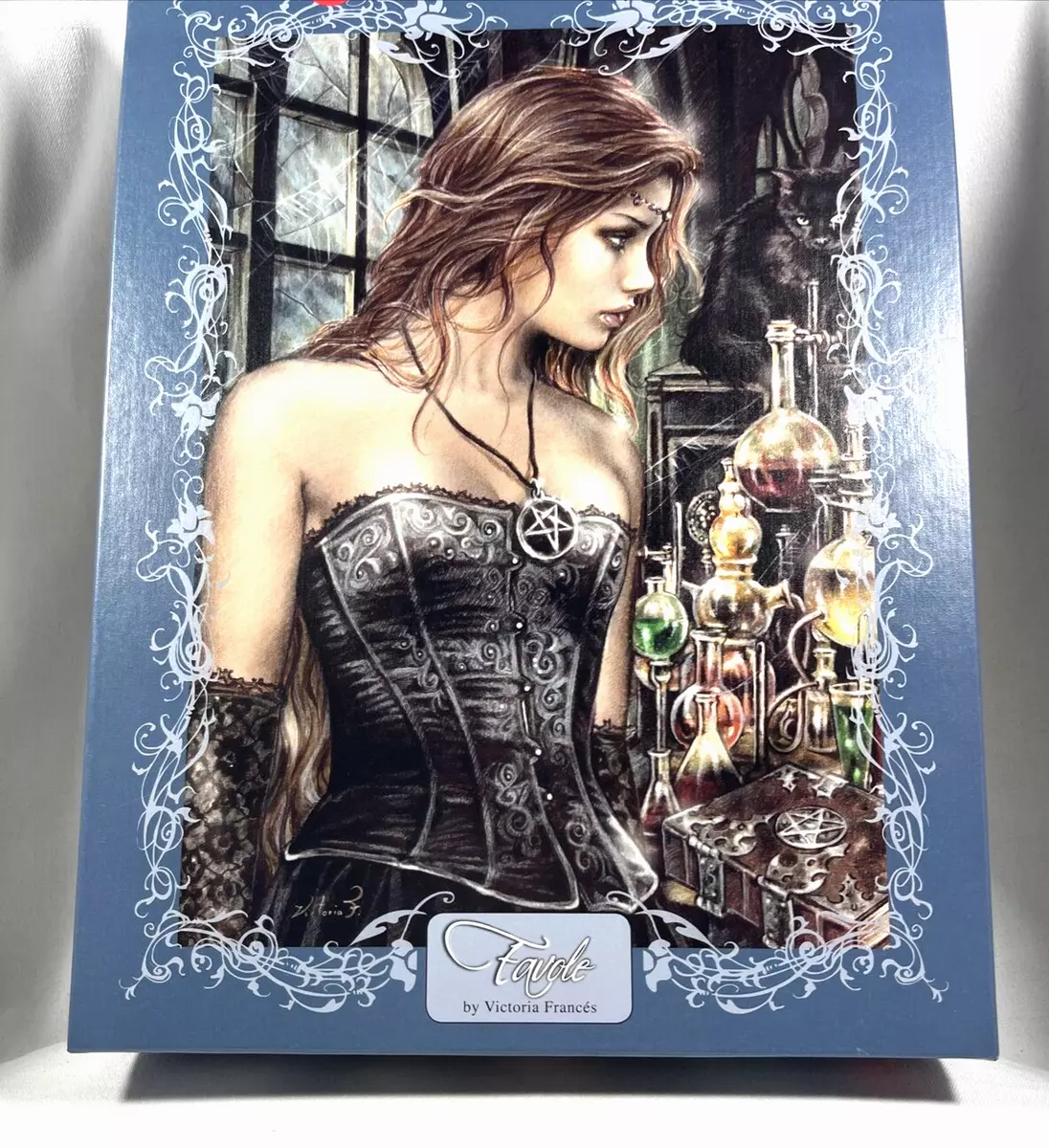 PRE-OWNED HEYE PUZZLE 1000 FAVOLE POISON # 29198 BY VICTORIA FRANCES COMPLETE