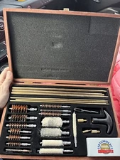 DAC Gunmaster 42 Piece Deluxe Universal Cleaning Kit in Wooden Case Used Nice