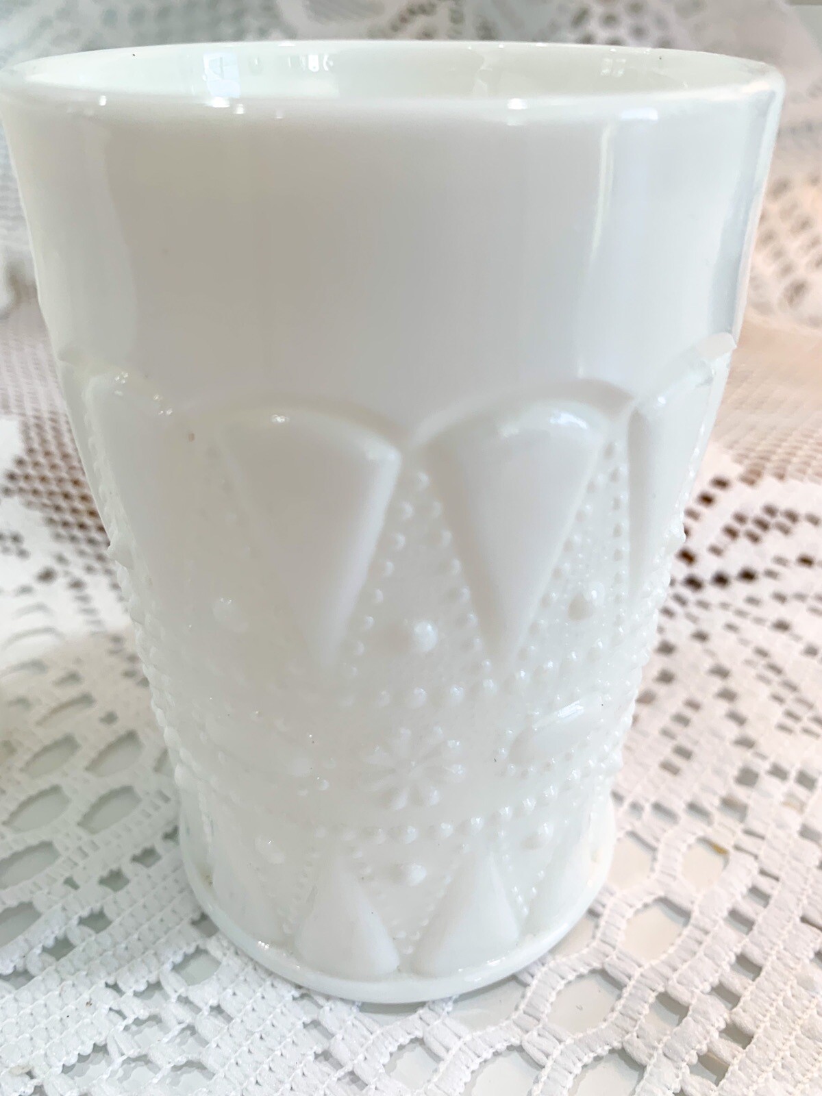 4 Kemple Lace Milkglass Juice Tumblers Dewdrop MCM Art Deco White Set