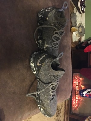 nike zoom kd 11 metallic gold