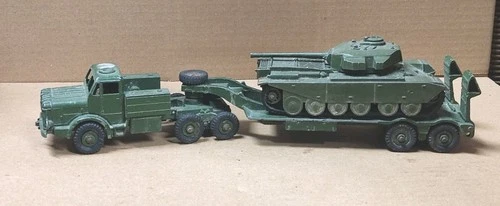 Vintage Dinky Supertoys Mighty Antar 660 Tank Transporter & Centurion Tank 651