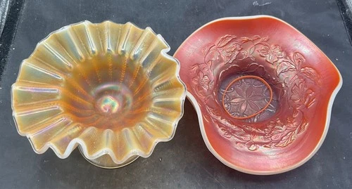 PAIR OF VINTAGE CARNIVAL DUGAN PO BEADED PANELS  & TRI CORNERED SIX PETALS