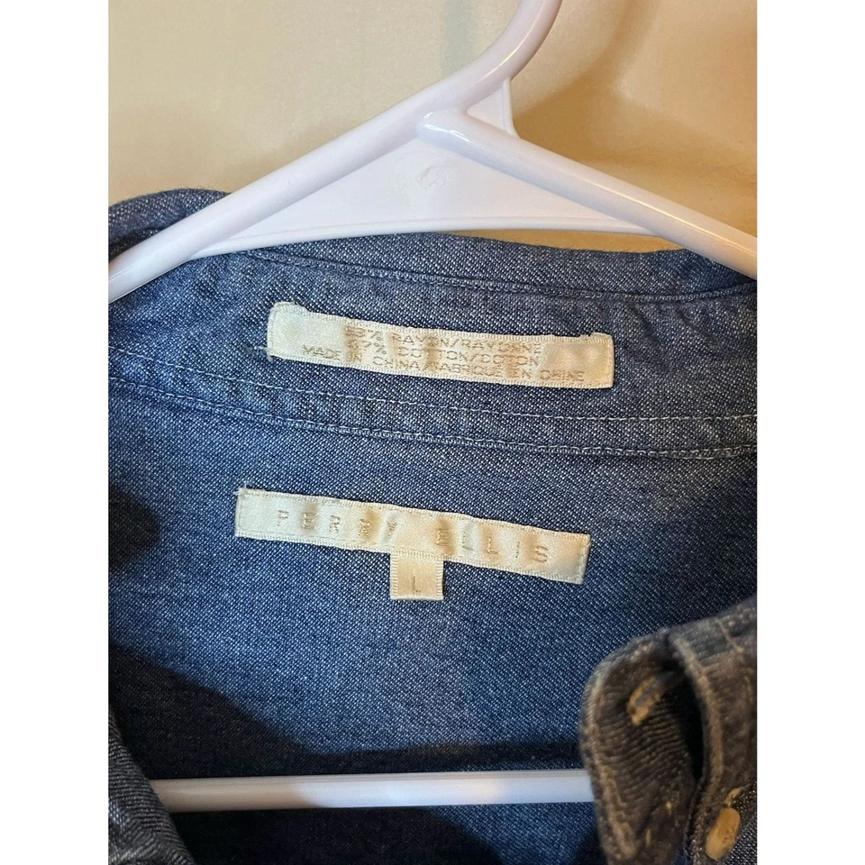 Perry Ellis Mens Large Blue Denim Button-Up Long Sleeve Shirt - Image 2 of 4