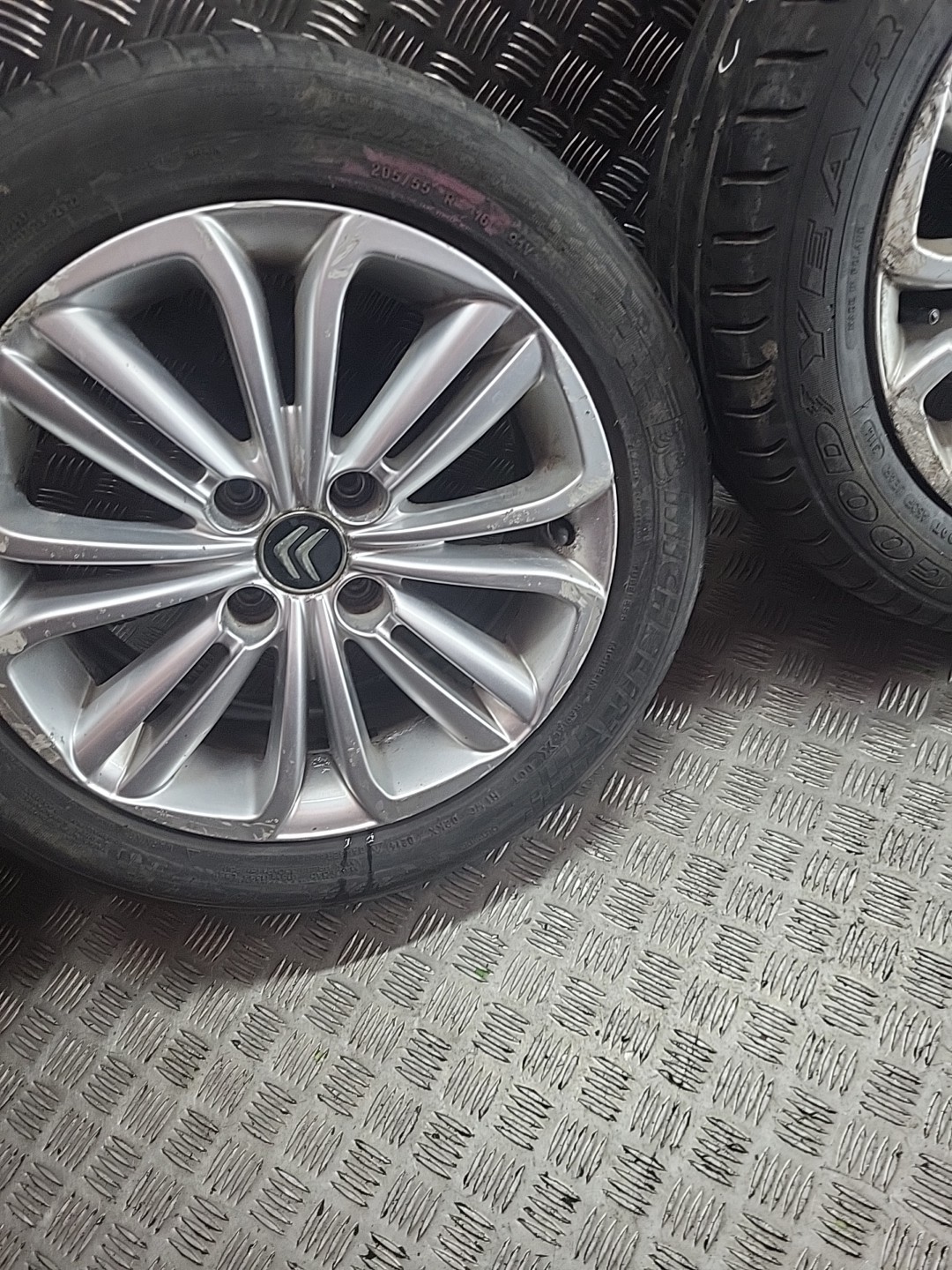 CITROEN C4 ALLOY WHEEL SET OF 4 WHEELS 205/55/R16 1.6L DSL MANUAL HATCHBACK 2017 - Image 10