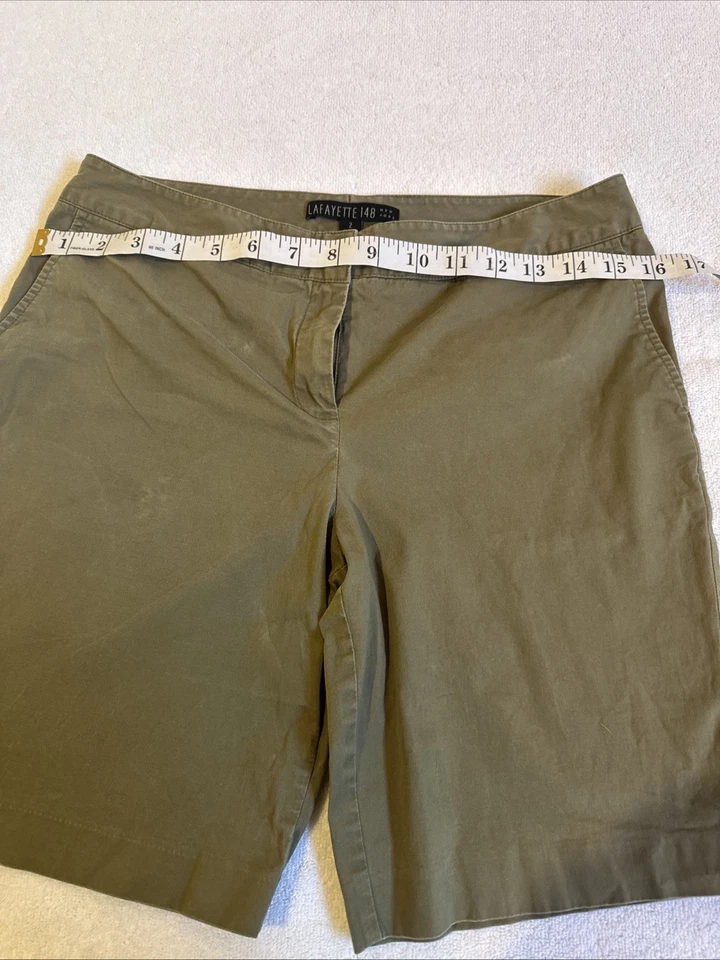 Bermudas Chinas Lafayette 148 New York Talla 2 Verde Caqui Frente Plano Foto 4 de 4