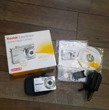 Kodak EasyShare M853 8.2MP Digital Camera Silver w/ Battery - Untested