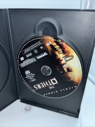 The Others (Two-Disc Collector's Edition) - Picture 3 of 6