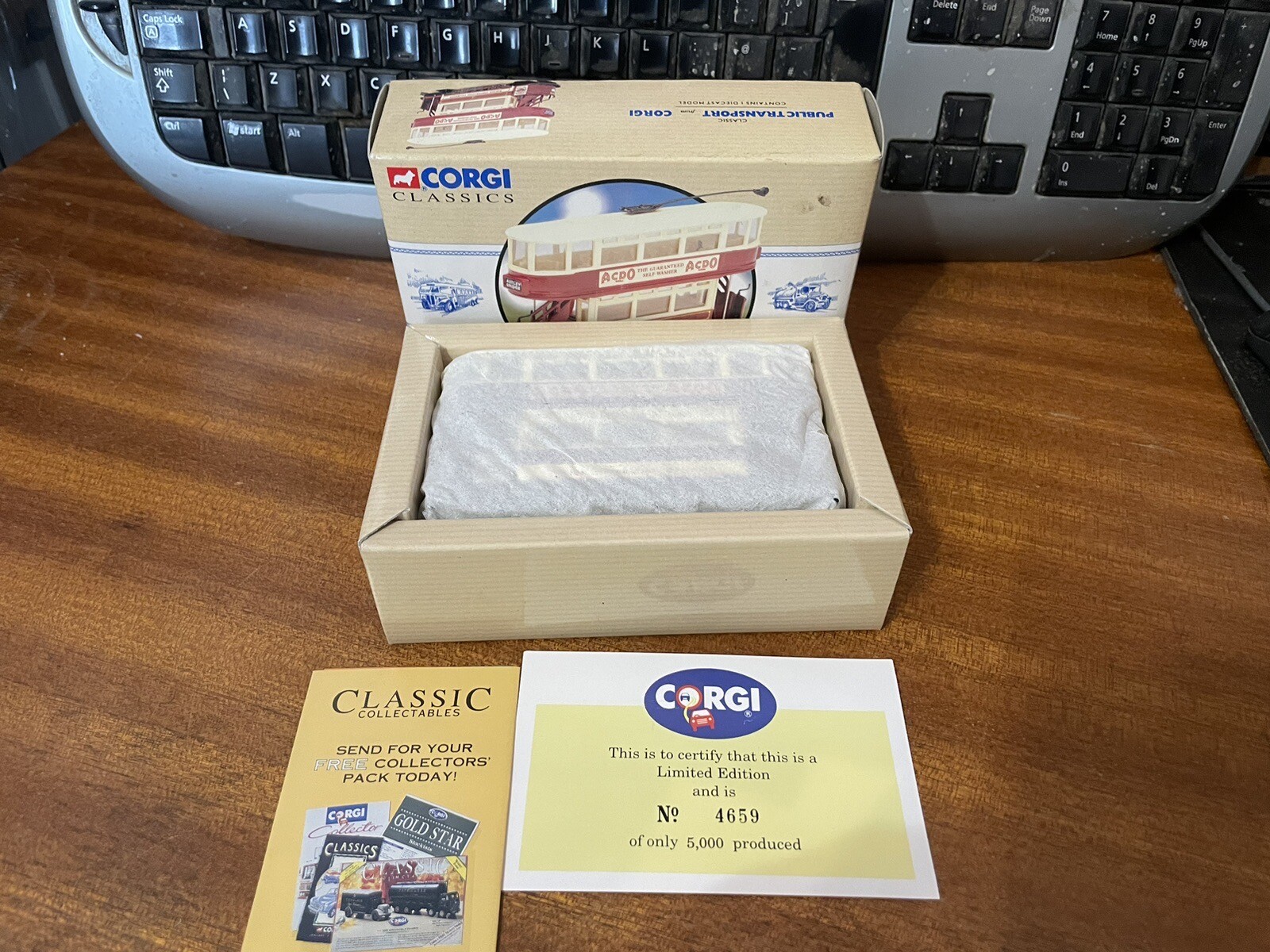 Corgi Classics 97270 Closed Top Tram - ACDO - Boxed