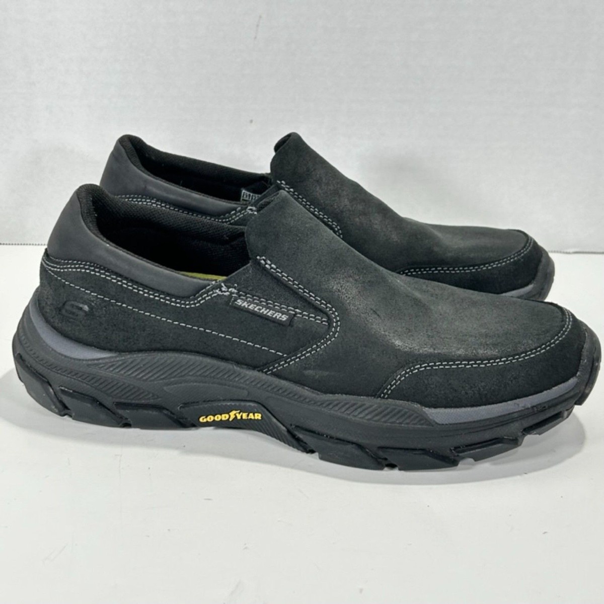 Skechers Men display picture 3