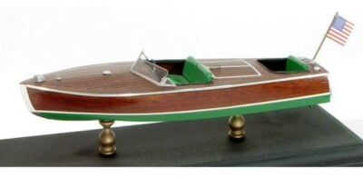 Dumas 1702 - 9,5'' 1949 Chris Craft 19' Rennboot Laser Cut Holzbausatz T48 Post