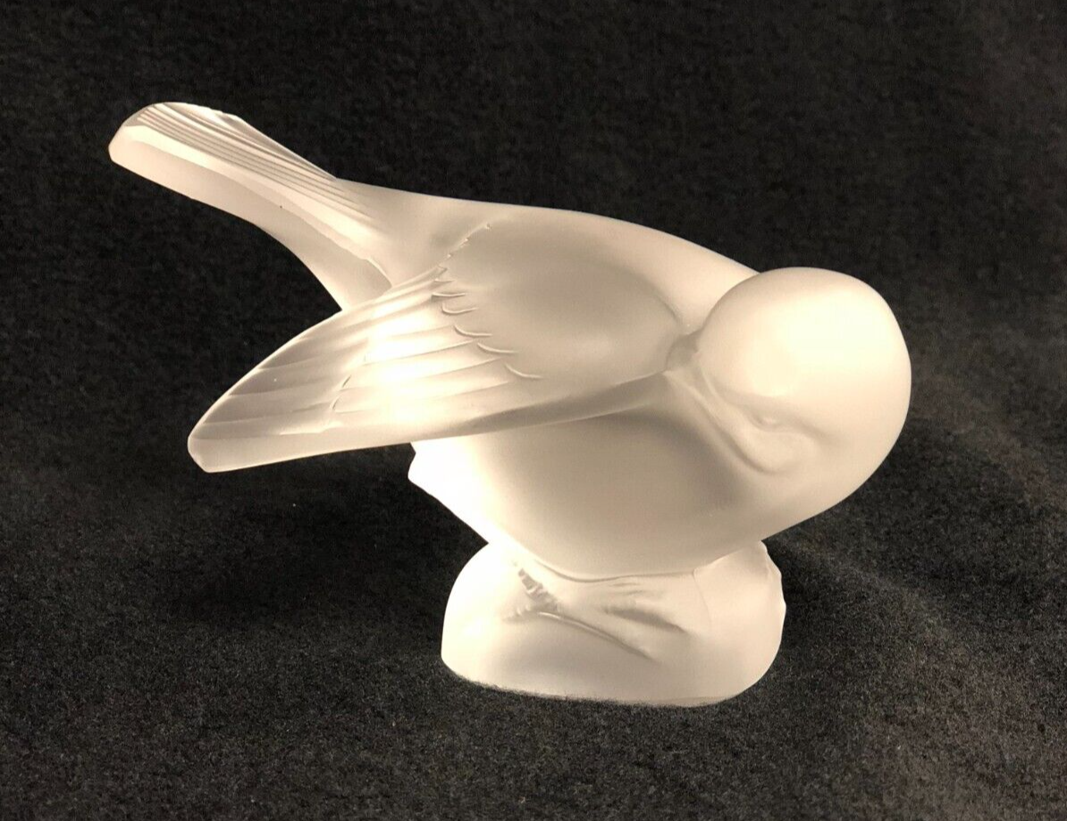 LALIQUE France Sparrow Head Under Wing-engraved signature New | eBay