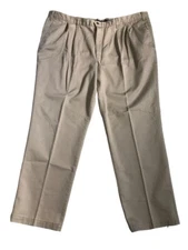 Dockers Size 48x31.5 Men's Beige Pleated Twill Classic Fit Khaki Pants