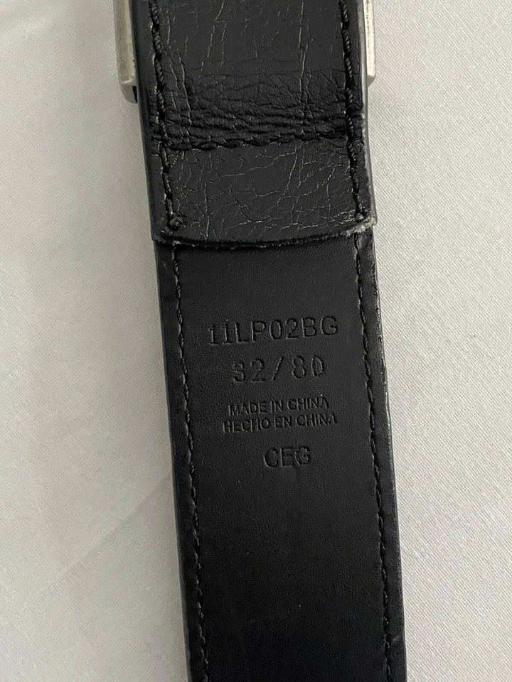 Cinturón de cuero sintético Levi's 11LP02BG talla 32 negro 0823 Foto 3 de 4