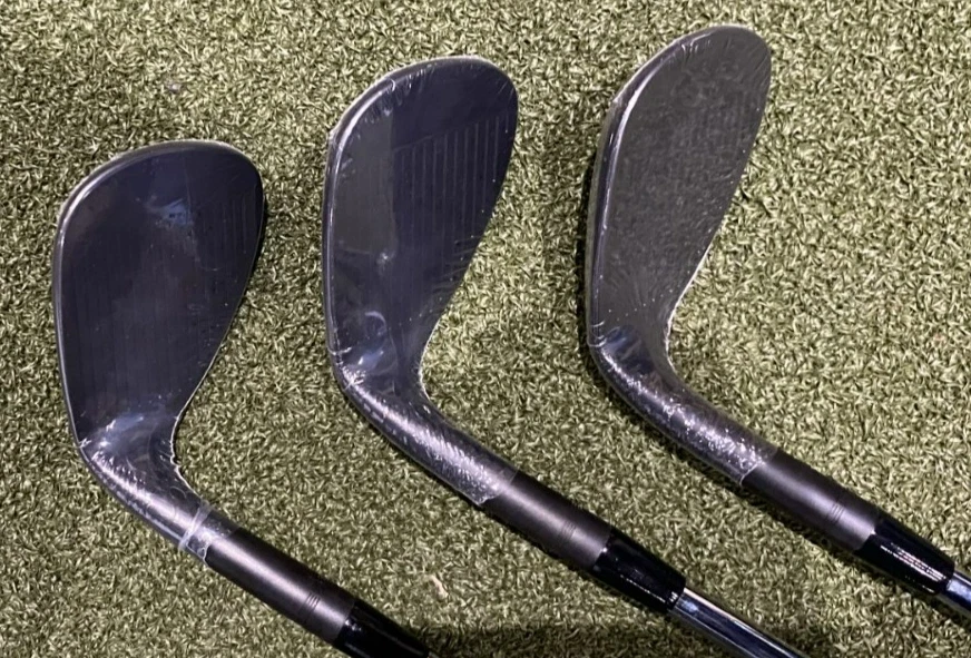 Cobra King Black Wedge Set 52, 56 & 60 (3 Clubs) DG S300 Flex Shafts R/H B/N - Image 3 of 4