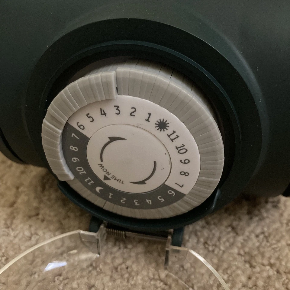 GE Relocatable Power Tap EMP-700 OUL-MT – 125V / 15A – Rainproof – 6 Outlets - Image 2 of 4