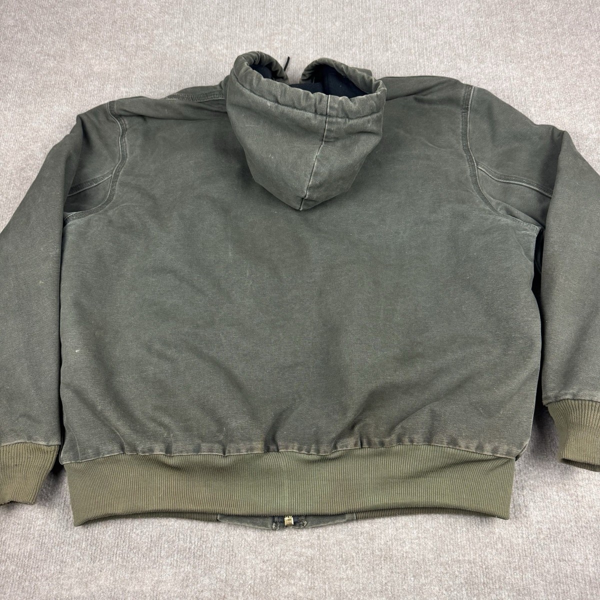 Vintage Carhartt Jacket J68 MOS Green Moss Hooded Distressed