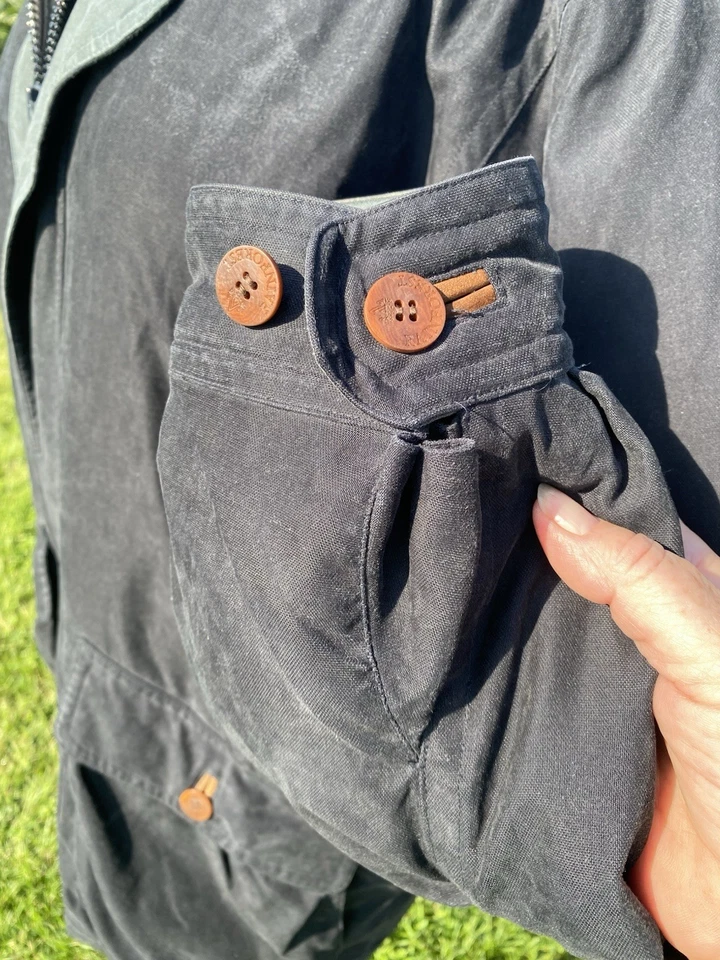 Rainforest Black Down Jacket Men’s Size Medium Removable Leather Collar - Image 3 of 4