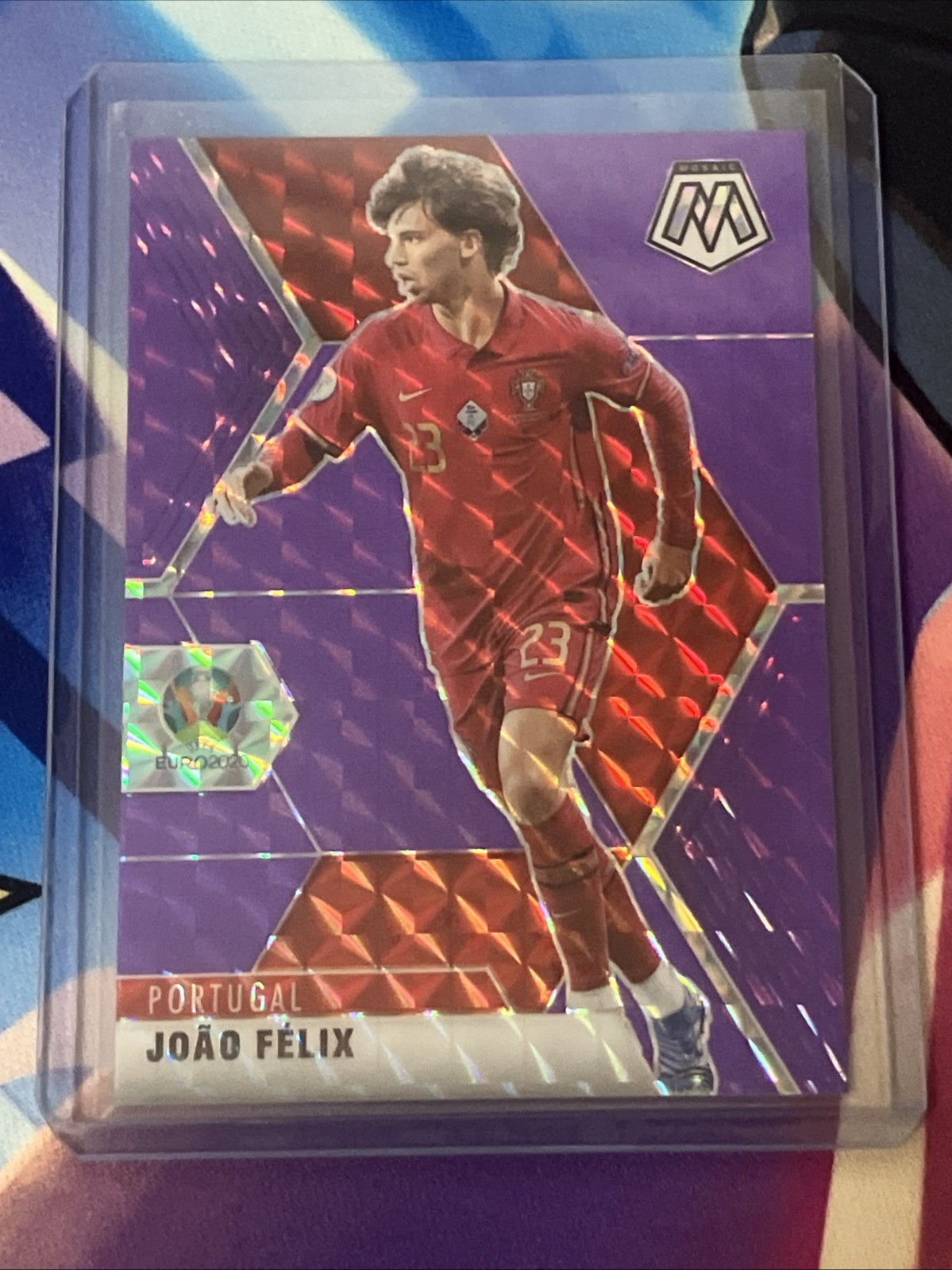 2021 Panini Mosaic UEFA Euro 2020 Fluorescent Purple Prizm /70 Joao Felix #159