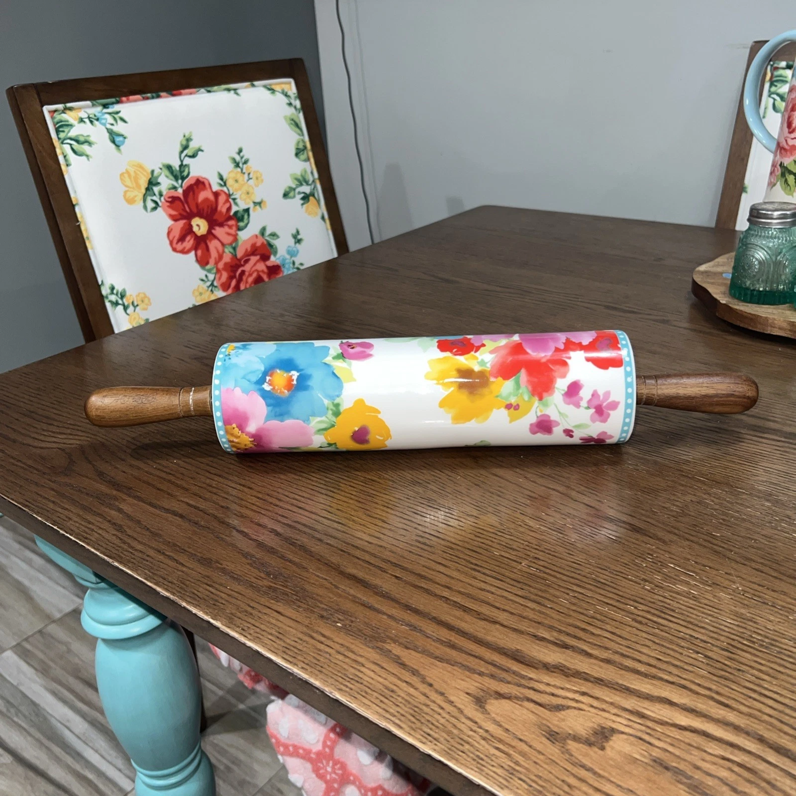 The Pioneer Woman Ceramic Rolling Pin ￼ Wood Handles Breezy Blossom