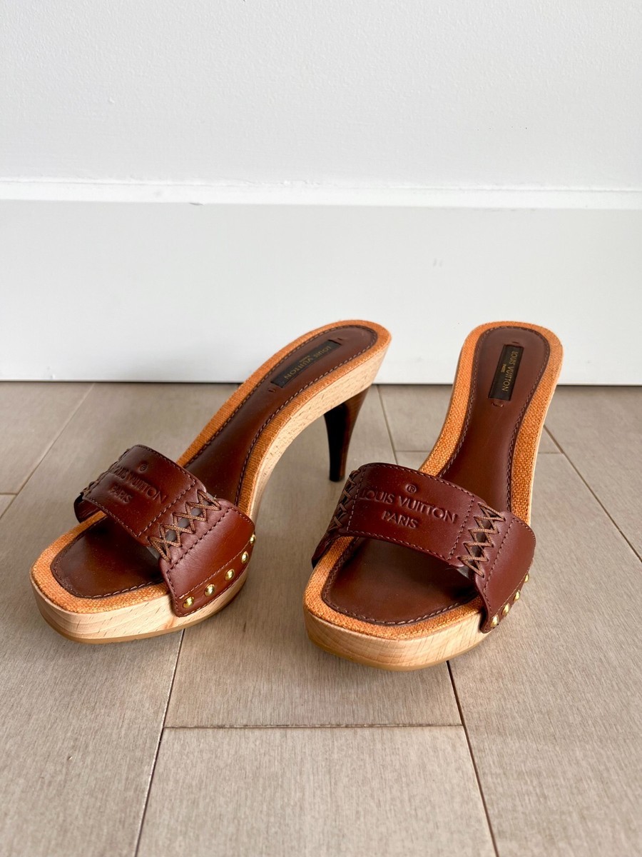 LOUIS VUITTON ブラウン ハイヒール Louis Vuitton Brown Leather & Wooden Heels - Vintage Designer