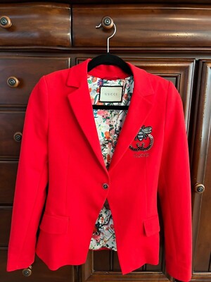 Red Gucci blazer Jacket with gorgeous Bee appliqué, XS, preowned, pristine 