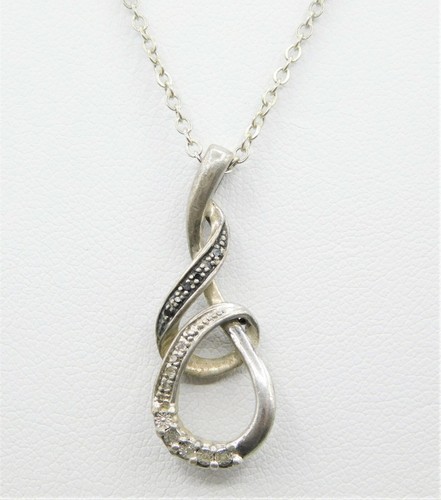 Kay Jeweler Black \u0026 White Diamond 