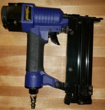 CENTRAL PNEUMATIC 97524 (P06024777) 18 Gauge Air Nailer/stapler, Fast Free Ship 