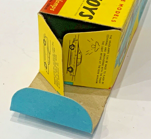 Corgi Toys Rover 2000 Model 252 Original Vehicle In Original Box - NEAR MINT - Picture 12 of 16