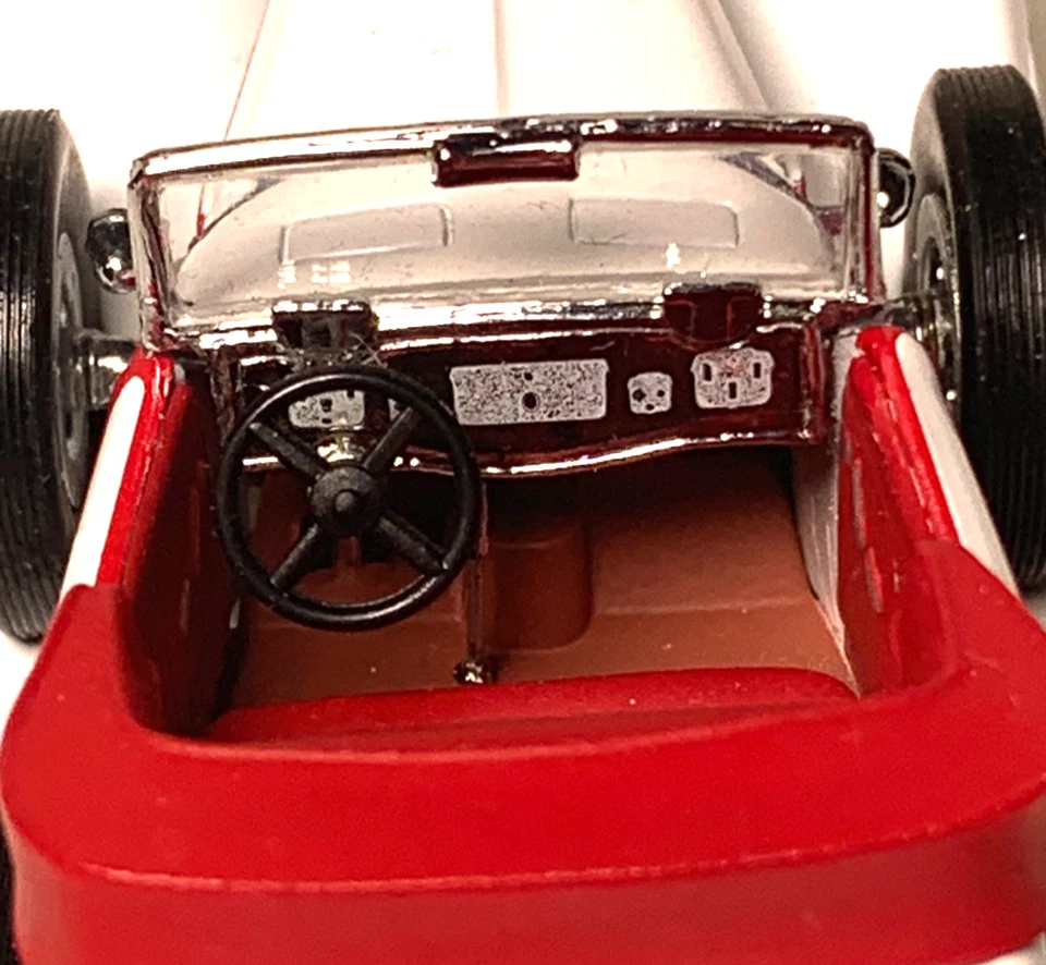 Franklin Mint 1931 Cord L-29 Cabriolet scale 1:43 INV# 3697 - Image 4 of 4