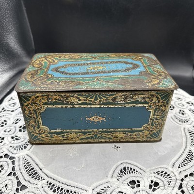 Vintage 1930 s Velvetina Buty Chest Goodrich Perfumers Omaha Tin Hinged Lid