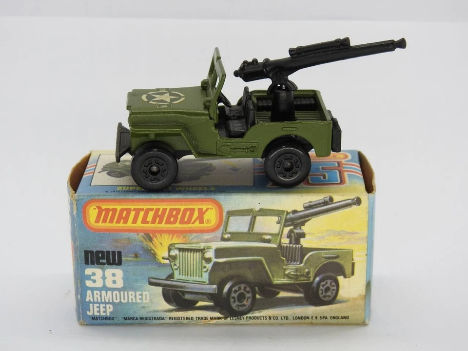 MATCHBOX SUPERFAST 38 ARMOURED JEEP SLEET N SNOW BASE MINT IN RARE BOX 1976-80 - Image 3 of 4