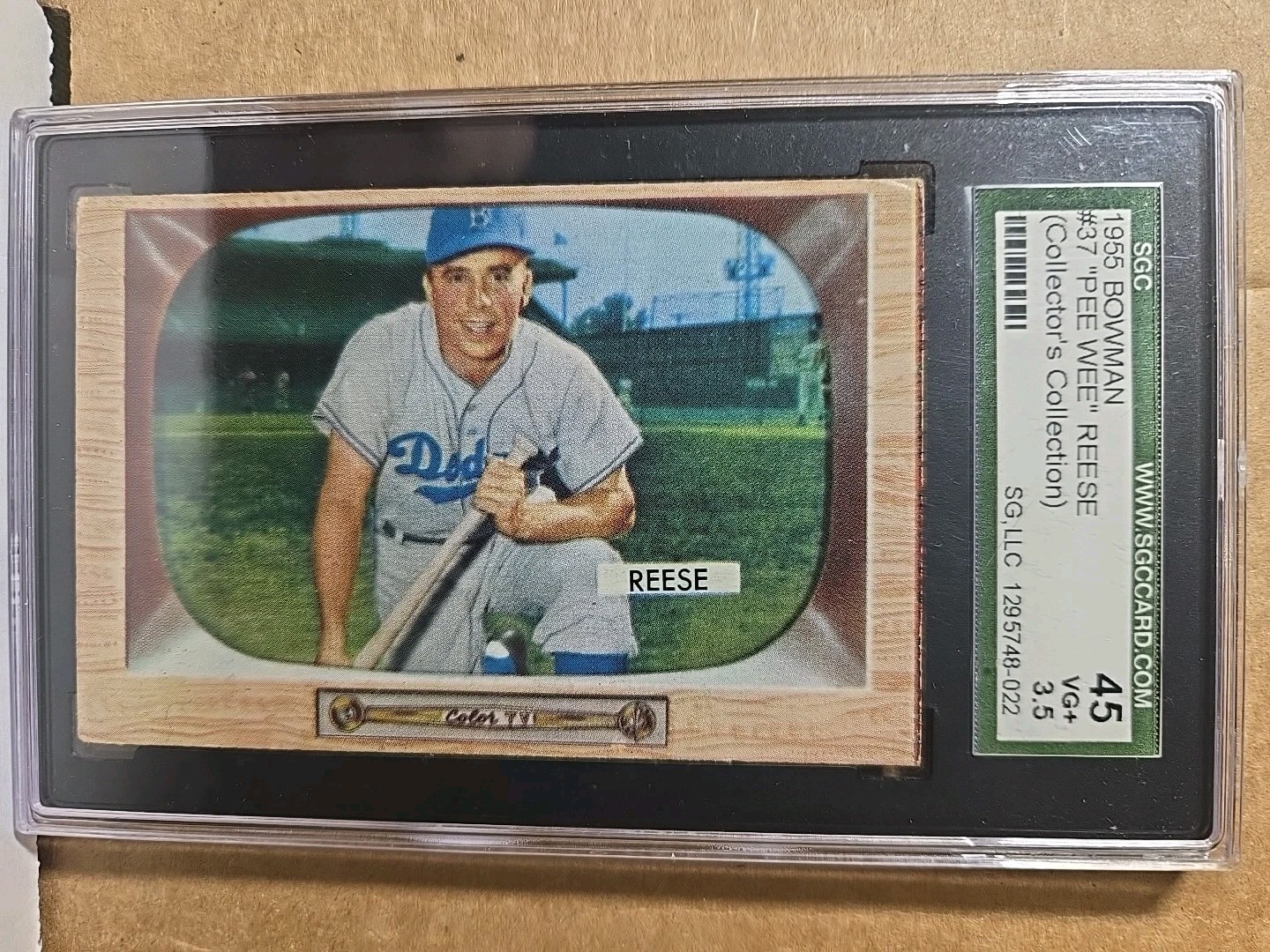 1955 Bowman #37 Pee Wee Reese Dodgers SGC 3.5 VG+ 022