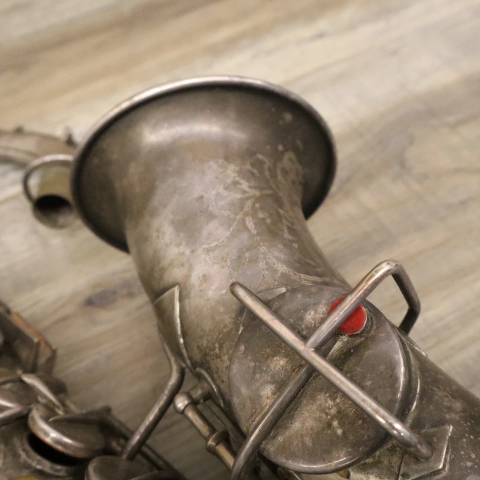 Винтажный 1920-х Martin низкий шаг альт-саксофон ** нуждается в работе ** - Изображение 4 из 4