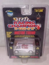Racing Champions MINT 1:64 Scale Lilac 1957 Chevy Corvette Limited Edition