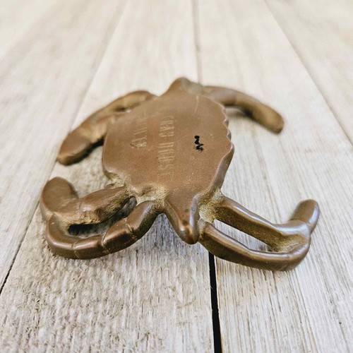 Vintage 3" Solid Brass Crab with Golf & Crab House Society Engraved Etched - Picture 2 of 16
