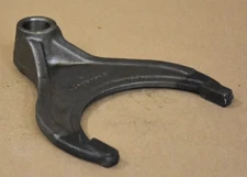 60-66-28 SHIFT FORK - SPICER 7041 AUX TRANSMISSION ***NEW***