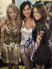 TAYLOR SWIFT MILEY CYRUS KATY PERRY SIGNED PHOTO AUTOGRAPH 8.5X11 REPRINT