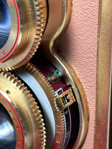Rare Gold Super RicohFlex Camera - Picture 5 of 12