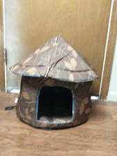 Portable plush 13 x13 Pet House cat dog