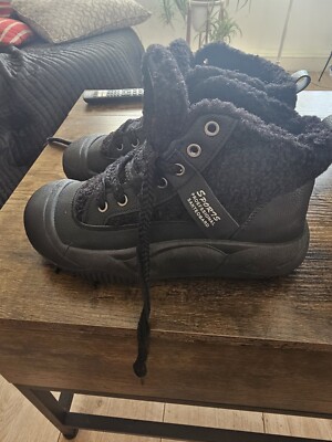 ladies walking boots size UK