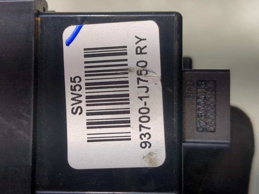 HYUNDAI I20 Active MK1 20082014 Traction Control Switch Panel 93700