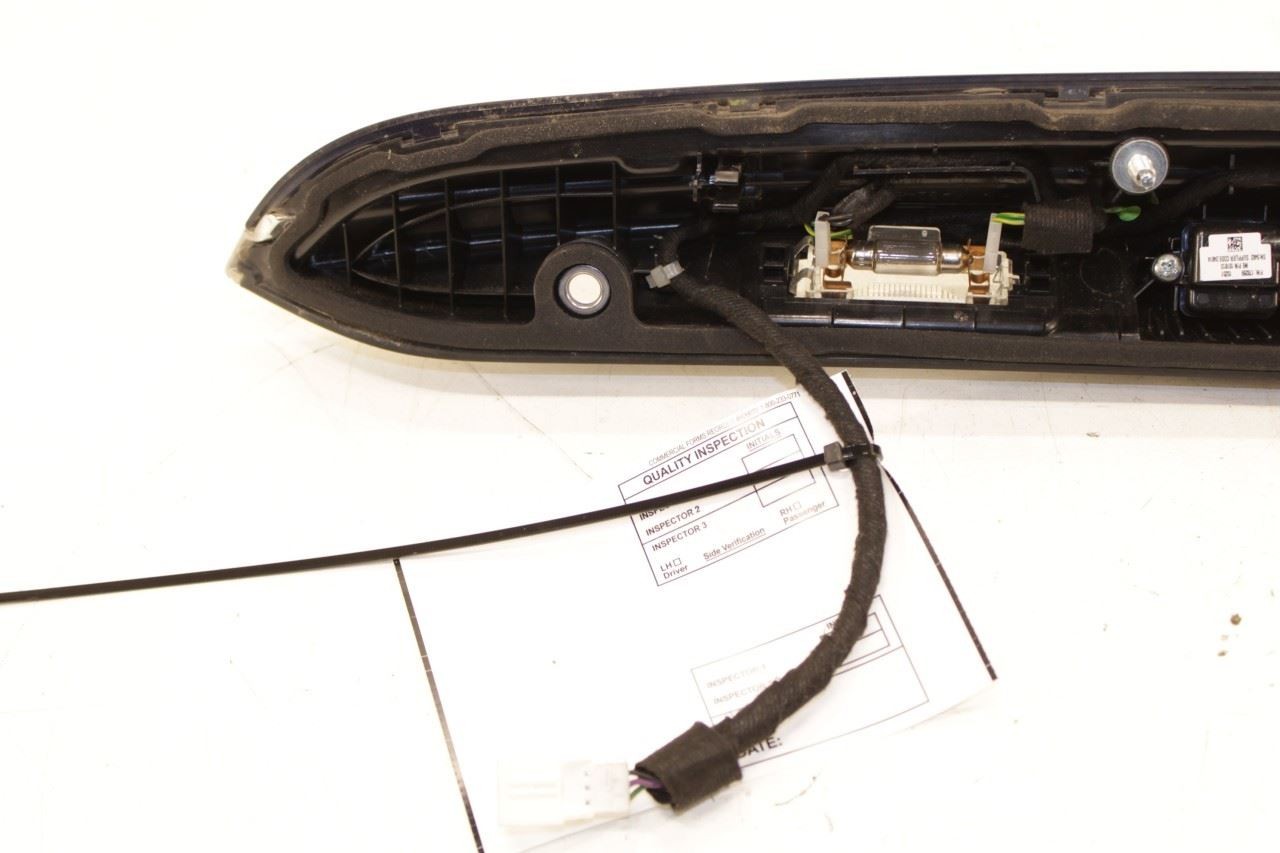 2014-16 Maserati Ghibli S Q4 Rear Trunk Deck Lid Release Handle w/ Backup Camera